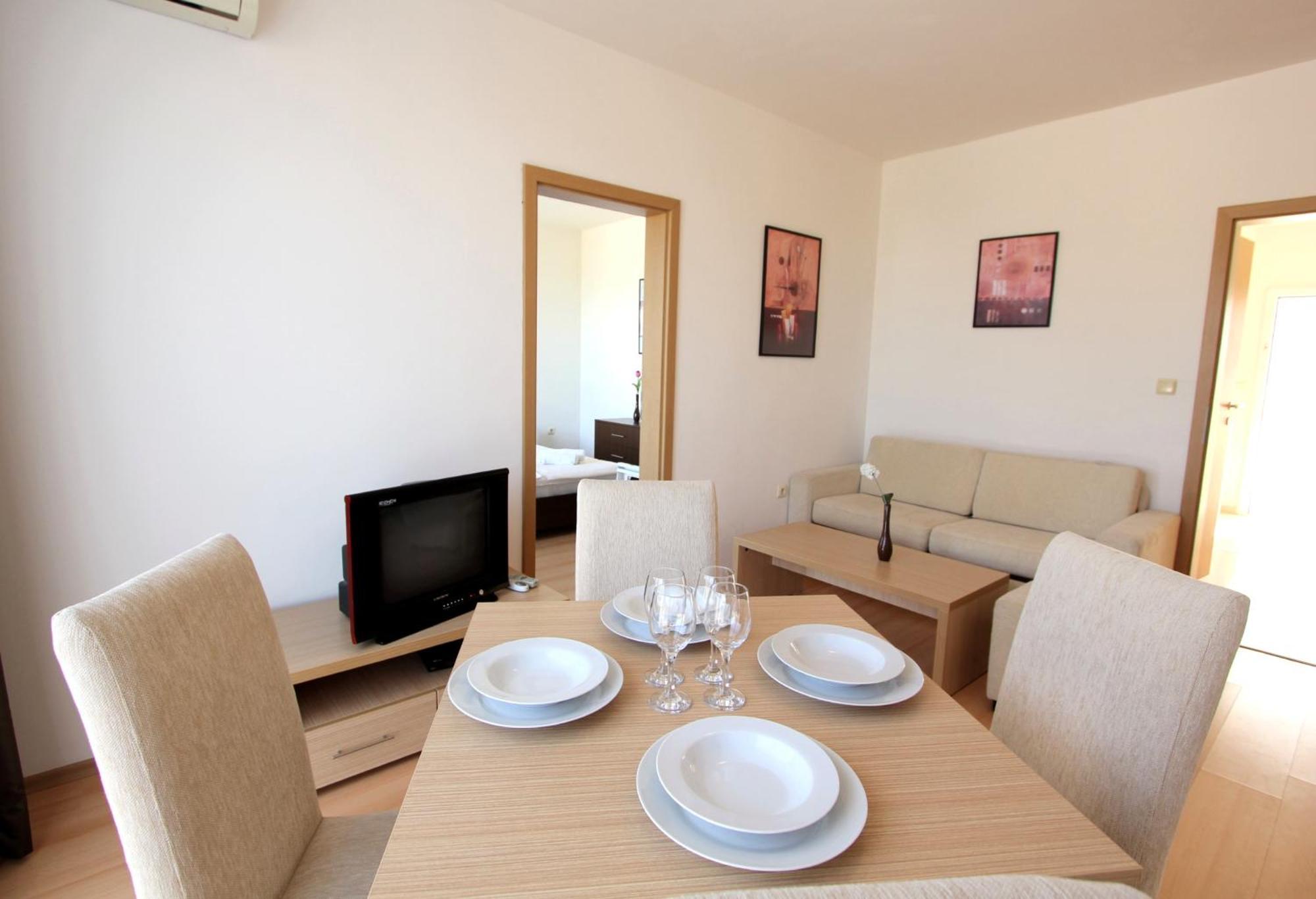 Holiday Apartment In Slăntjev Brjag Exteriör bild